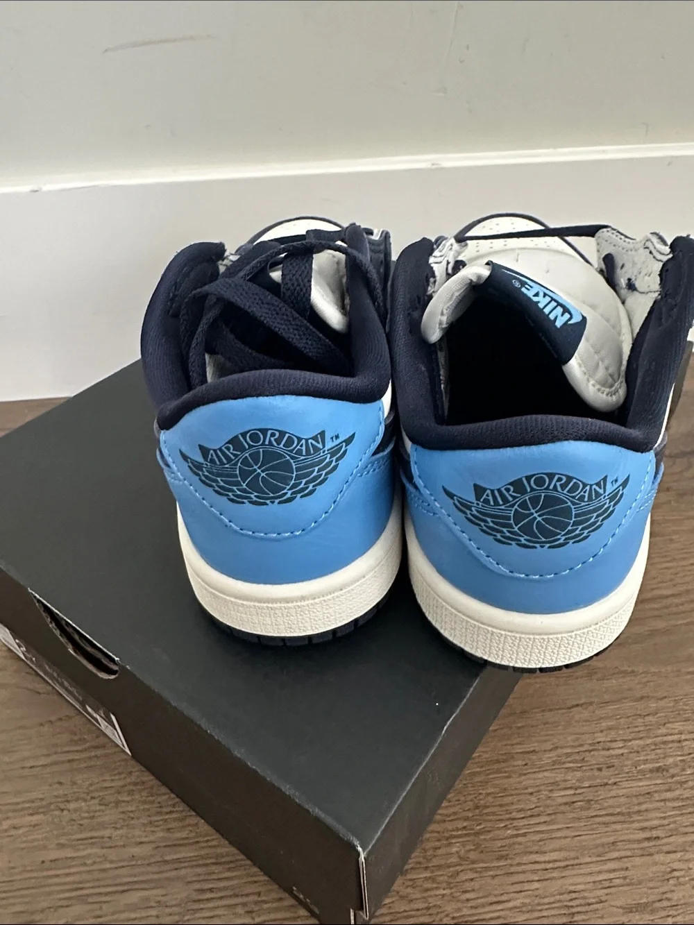 Nike Kids Air Jordan 1 Low - White, Navy & Light Blue